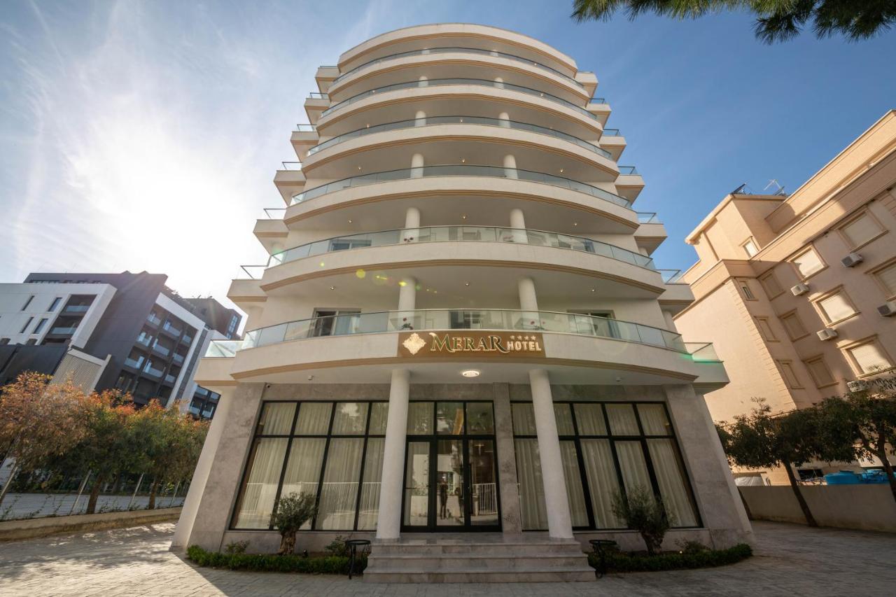 Merar Hotel Golem  Exterior foto